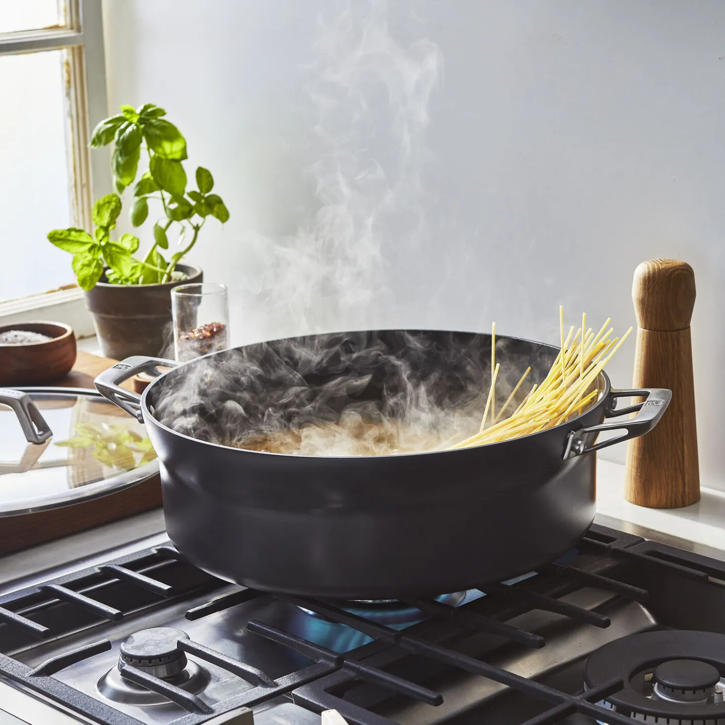 8.5 qt, Aluminum, Hard Anodized Dutch Oven Nonstick