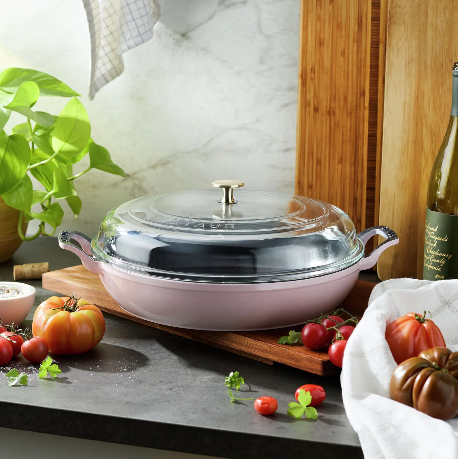 3.5 qt, Braiser With Glass Lid, Pink Peony
