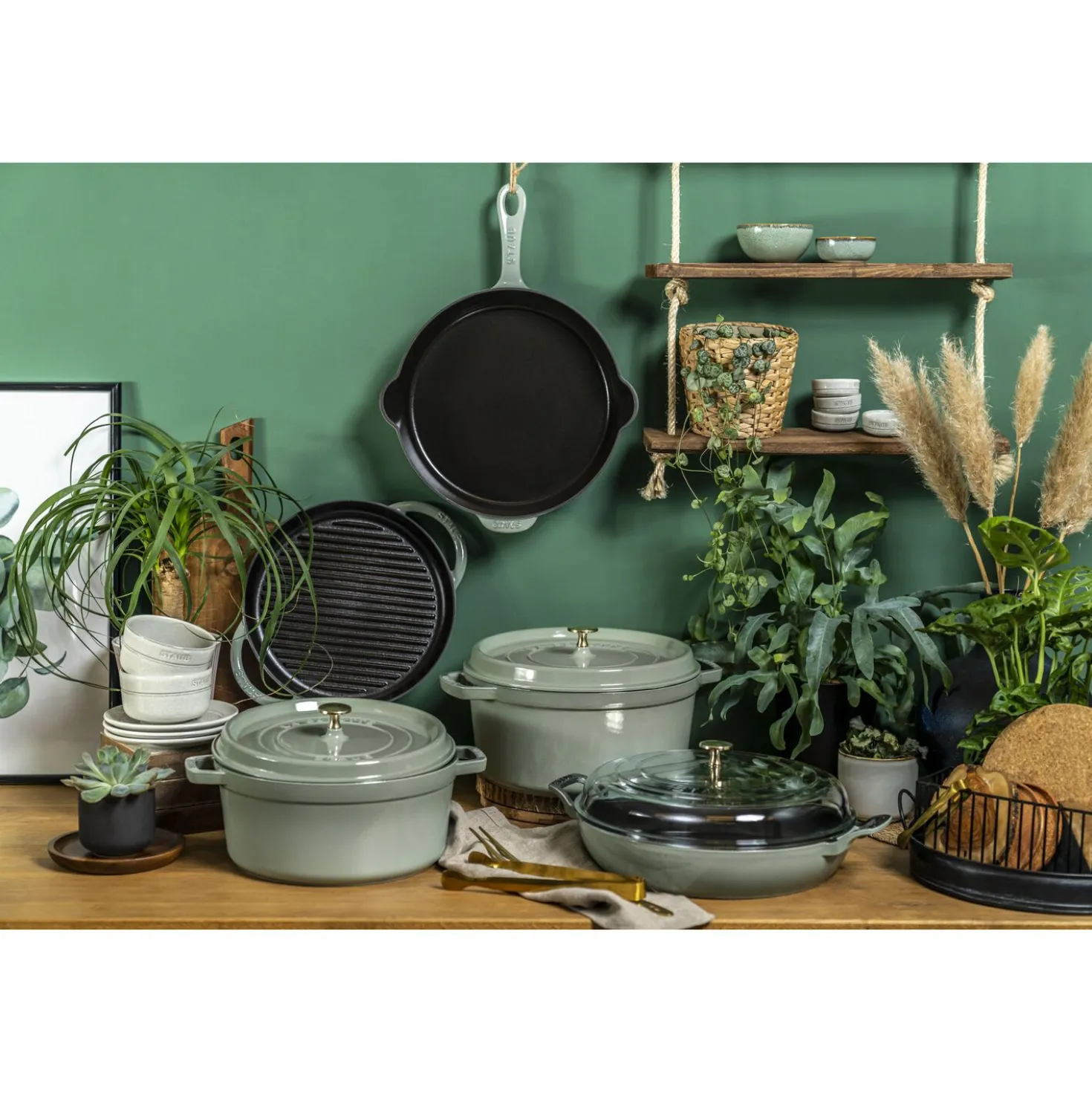 3.5 qt, Braiser With Glass Lid, Eucalyptus
