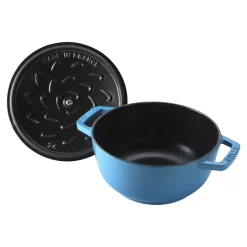 5.25 qt, Essential French Oven, french blue - Factory Second