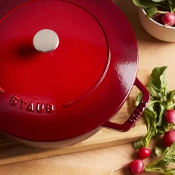 5.25 qt, Essential French Oven, cherry