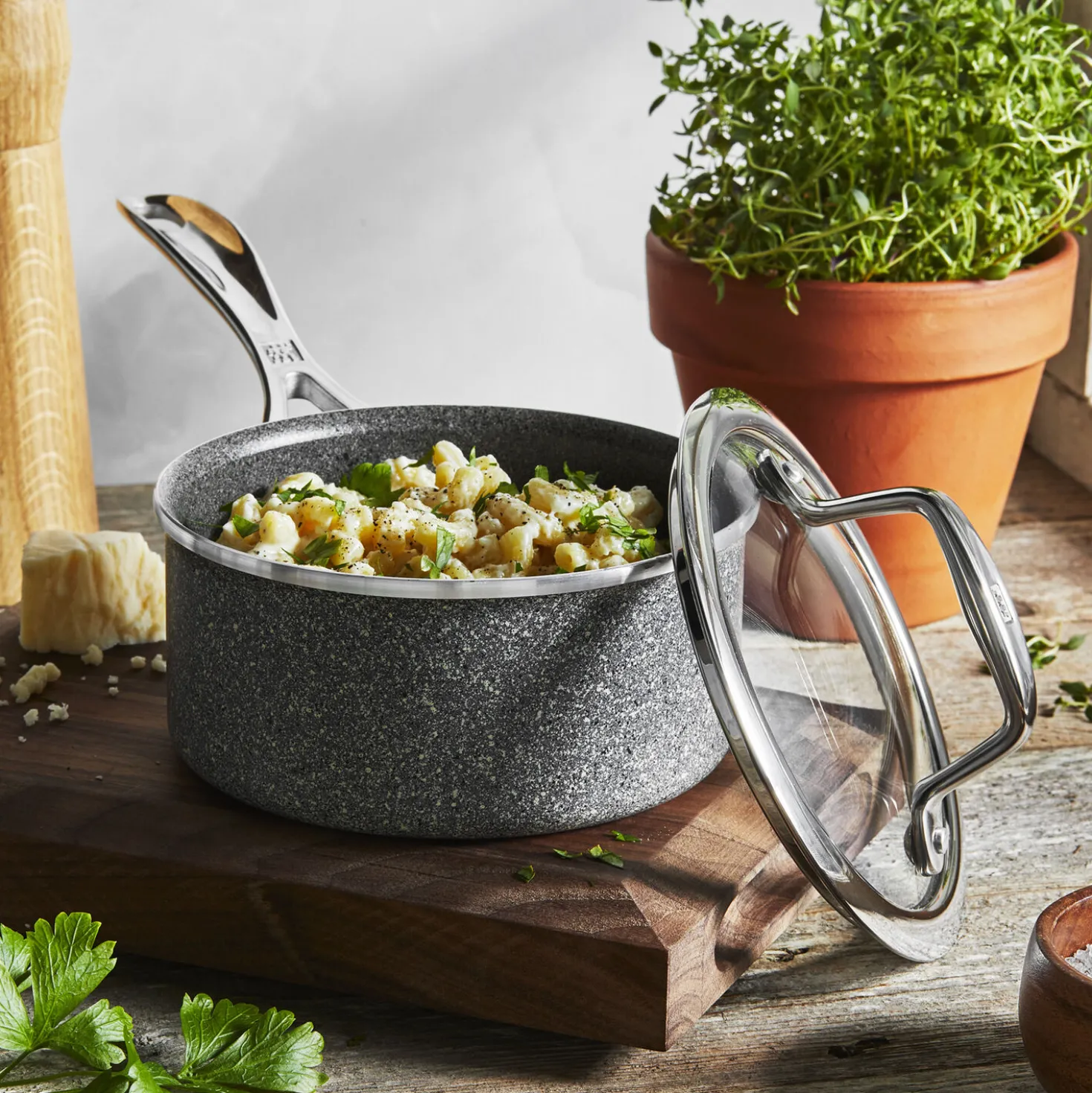 1 qt Nonstick Saucepan, Aluminum