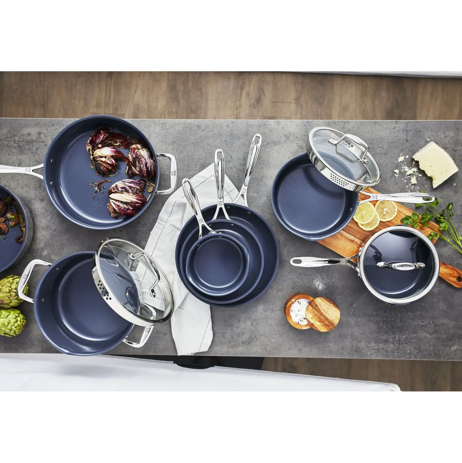 3 qt, Non-stick, Stainless Steel Ceramic Saucepan