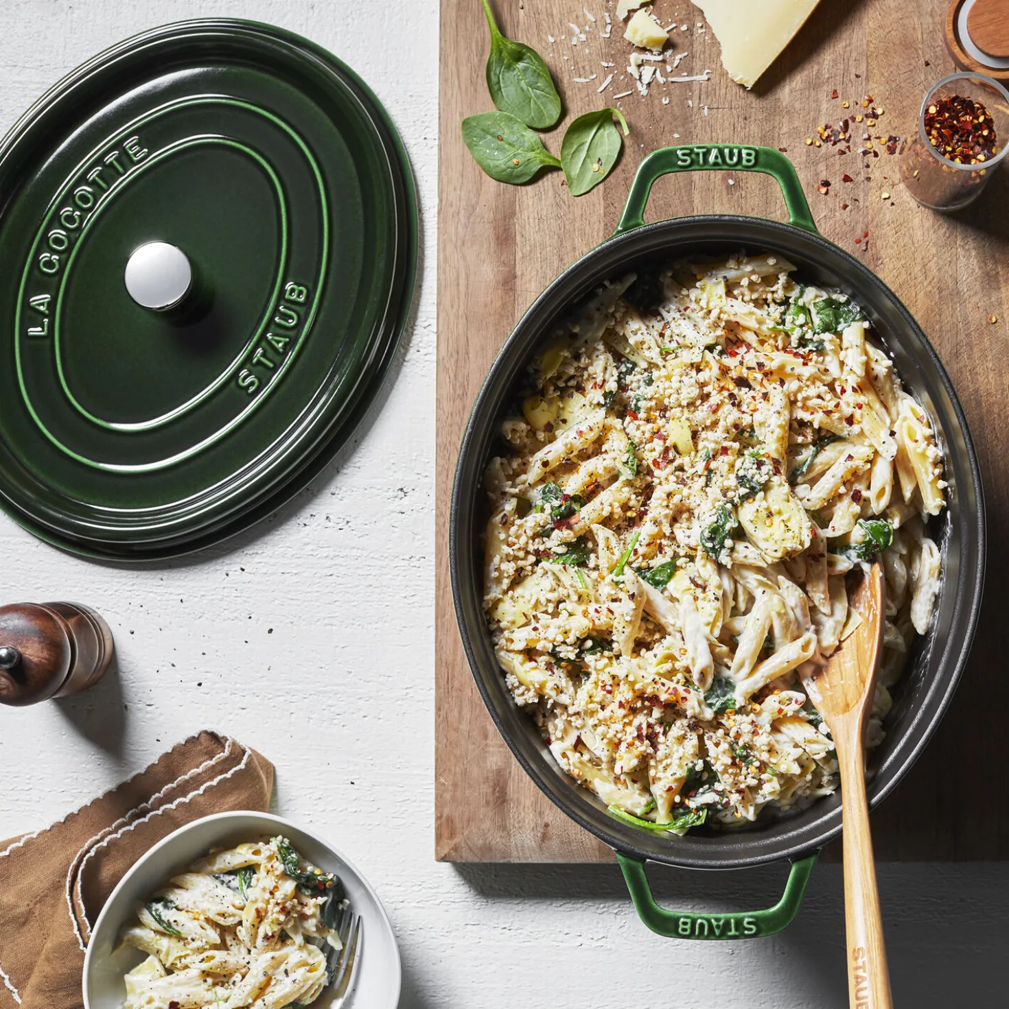 5.75 qt, Oval, Dutch Oven, Basil