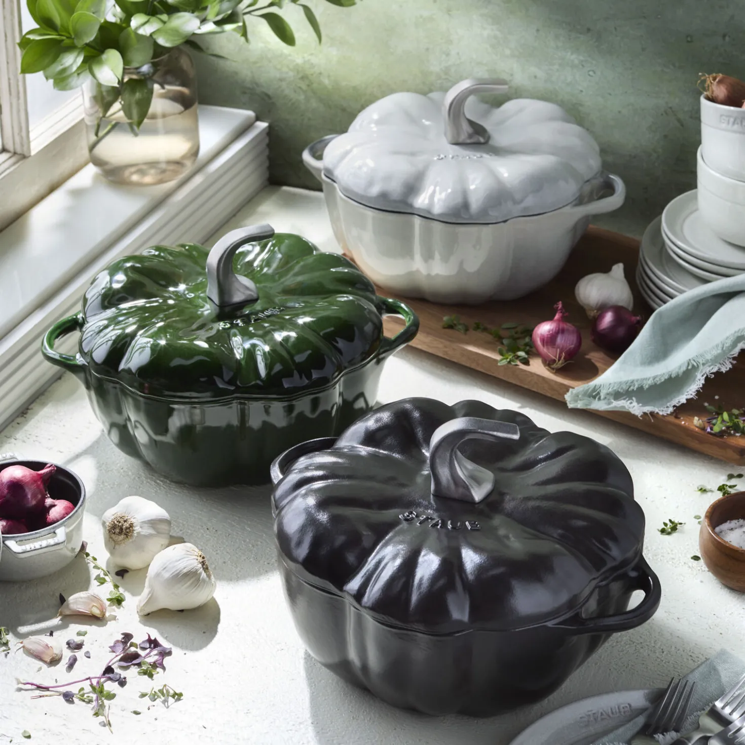 3.5 qt, Pumpkin, Dutch Oven With Stainless Steel Knob, Black Matte