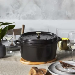 5.5 qt, Round, Dutch Oven, Black Matte