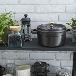 4 qt, Round, Dutch Oven, Black Matte