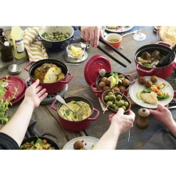 2.75 qt, Round, Dutch Oven, Cherry
