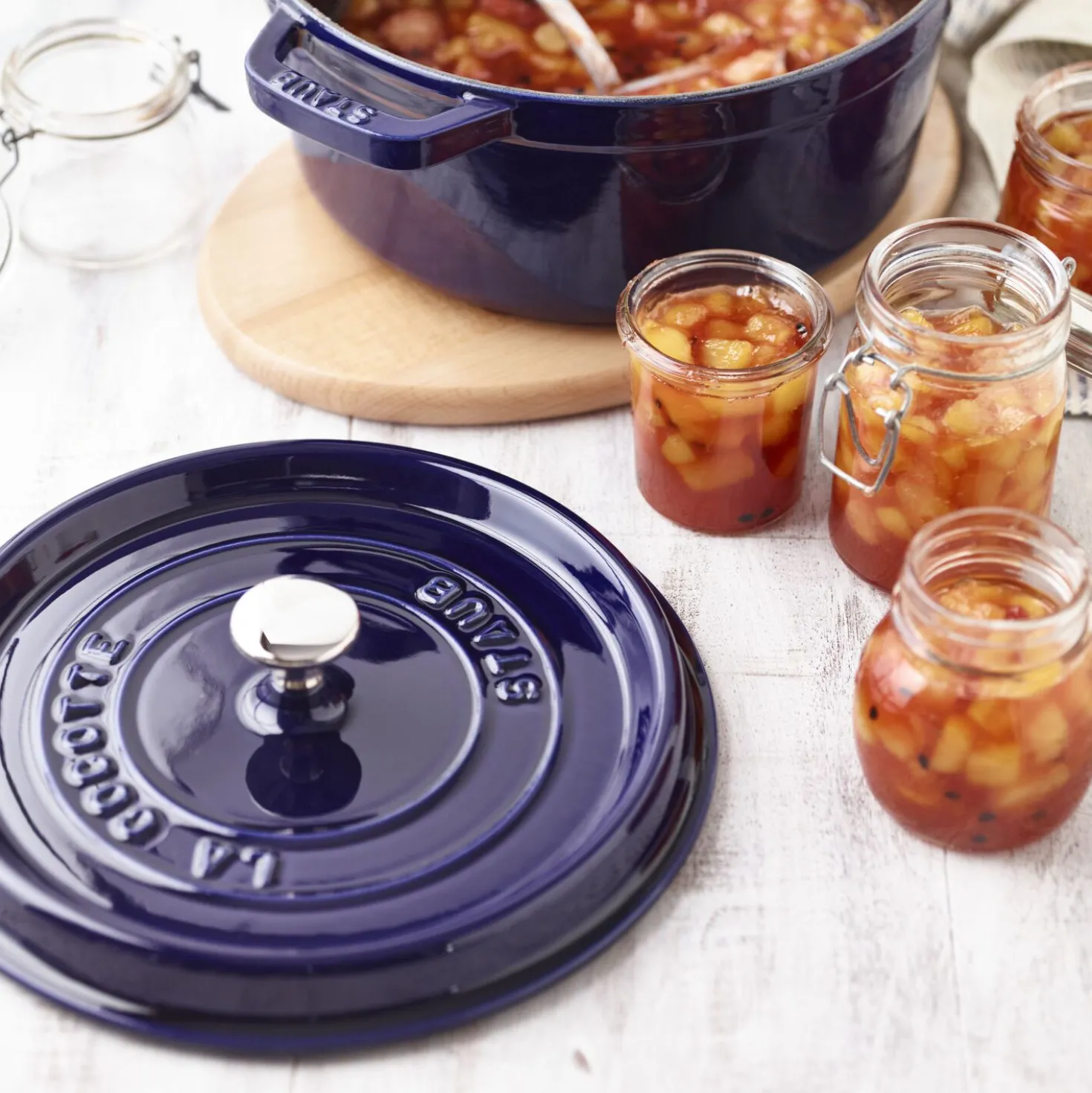 4 qt, Round, Dutch Oven, Dark Blue