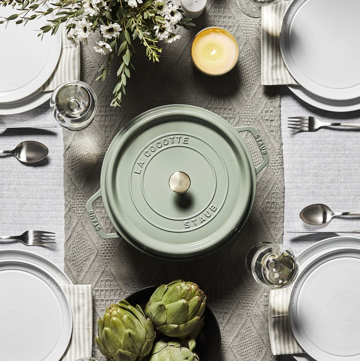 7 qt, Round, Dutch Oven, Eucalyptus - Factory Second