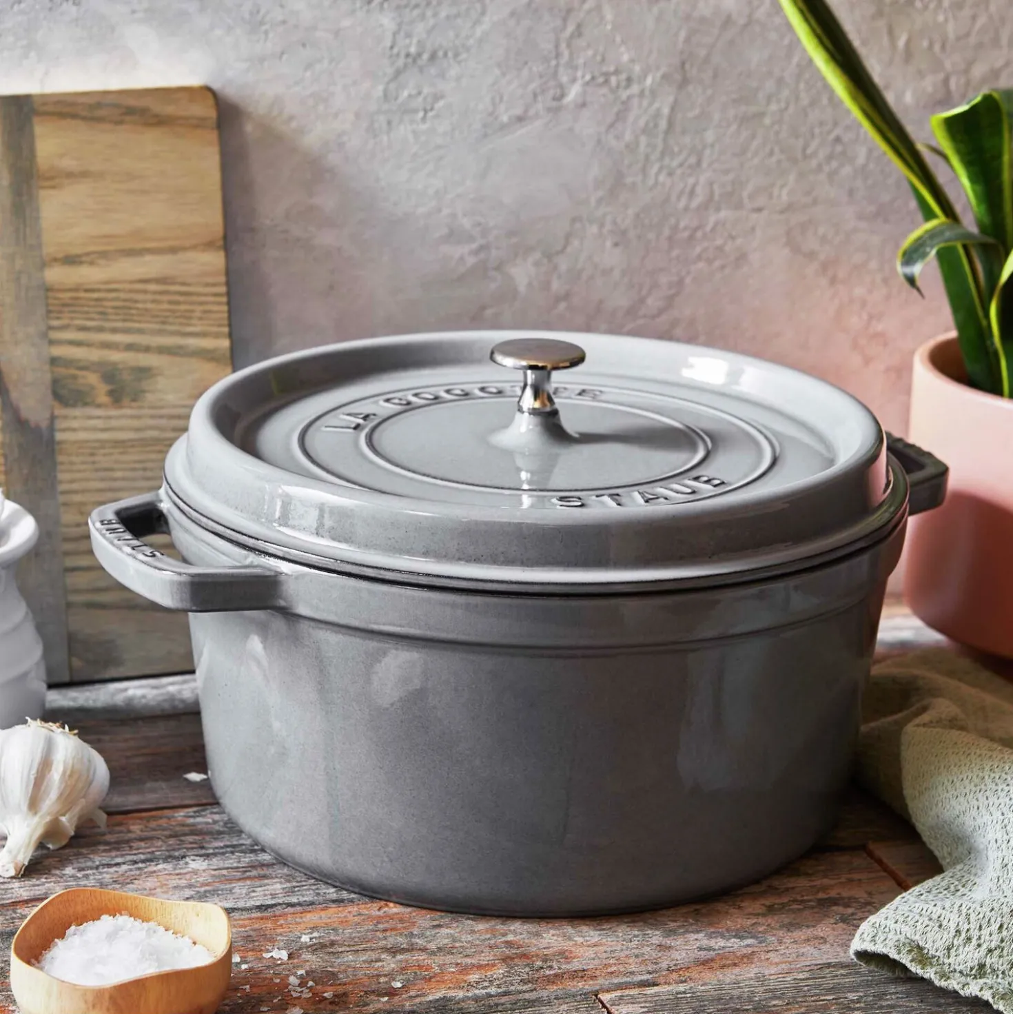 7 qt, Round, Dutch Oven, Graphite Grey