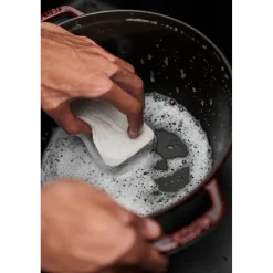 2.75 qt, Round, Dutch Oven, Grenadine