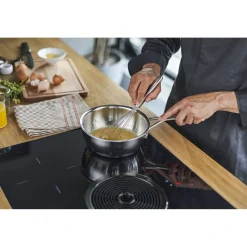 2 qt Saucier, 18/10 Stainless Steel