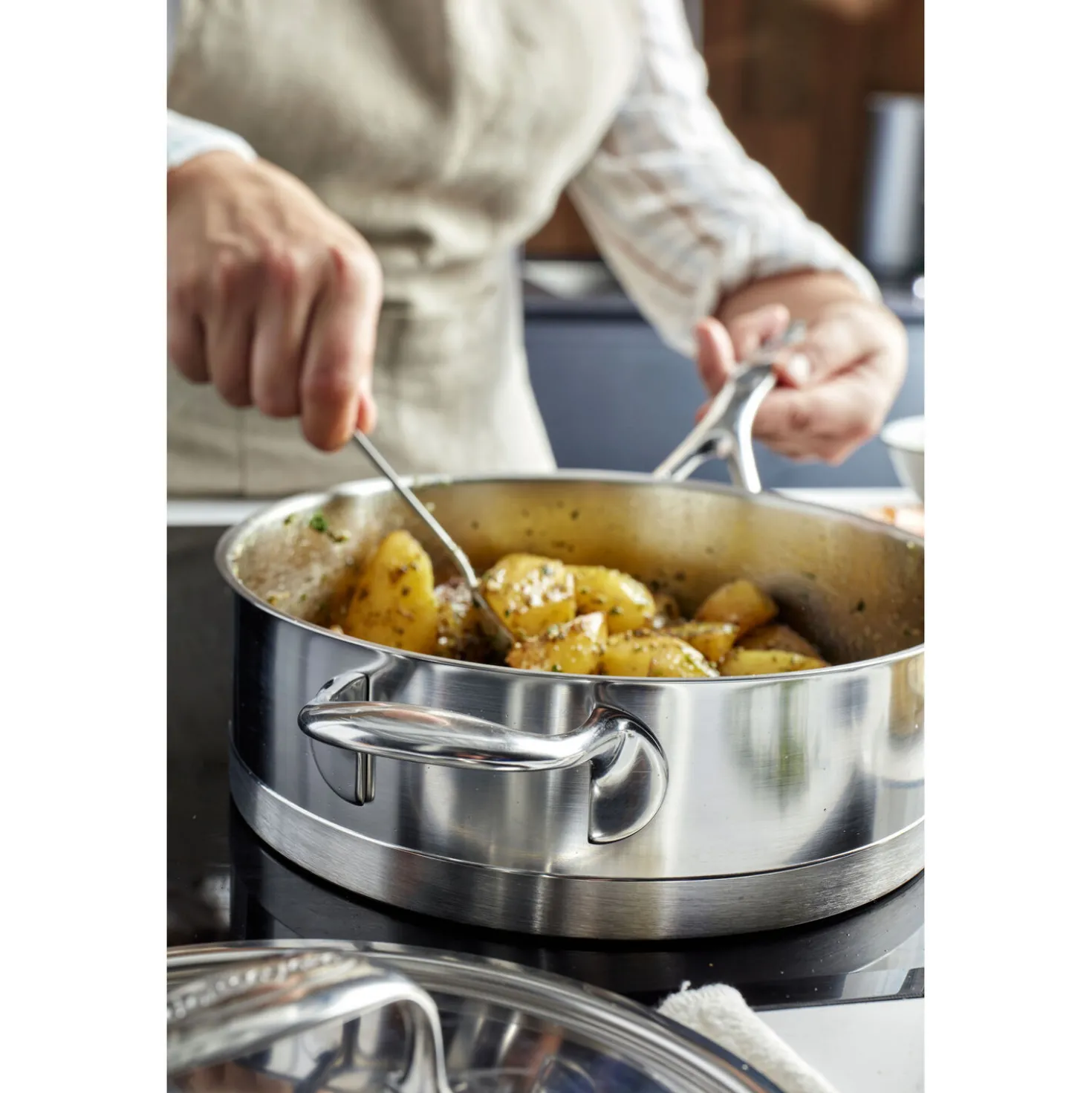 5 qt Sauté Pan With Helper Handle And Lid, 18/10 Stainless Steel