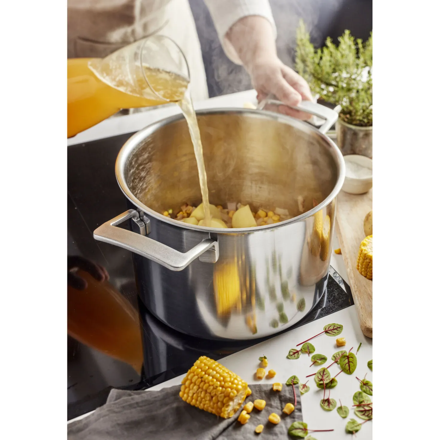 8.5 qt Stock Pot With Lid, 18/10 Stainless Steel