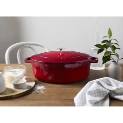 6.25 qt, Wide Oval Dutch Oven, cherry