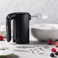Cordless Hand Mixer, Starter Set Including Battery