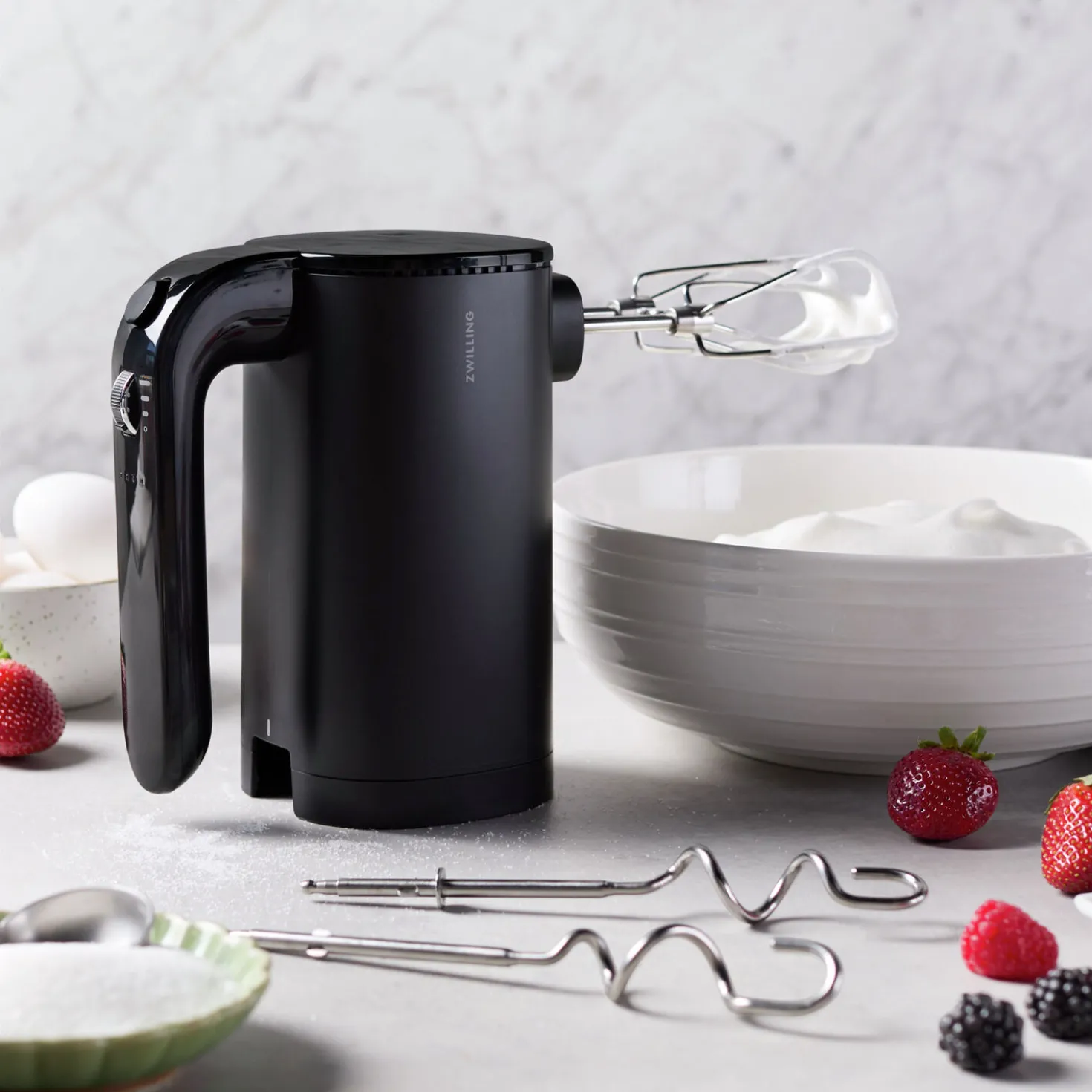Cordless Hand Mixer, Starter Set Including Battery