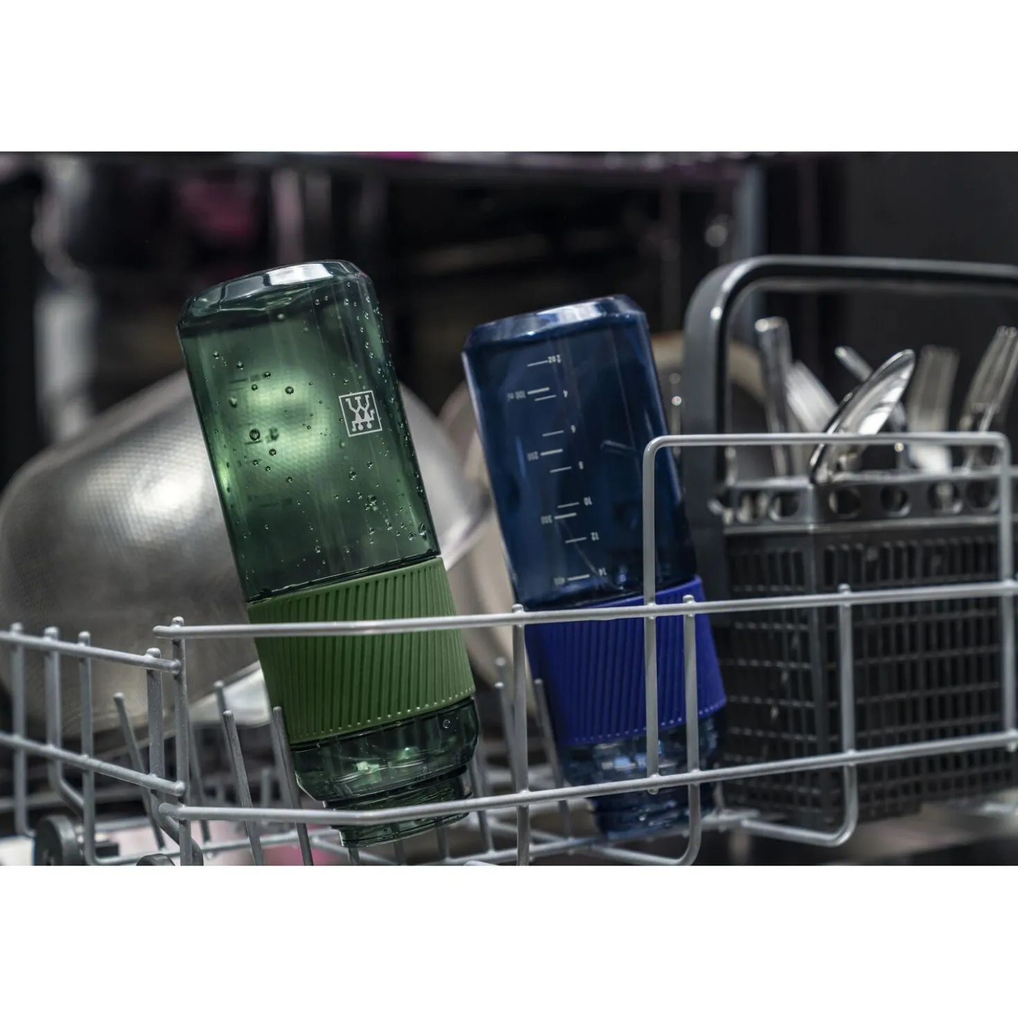 Drinking bottle, 680 ml, tritan, dark green