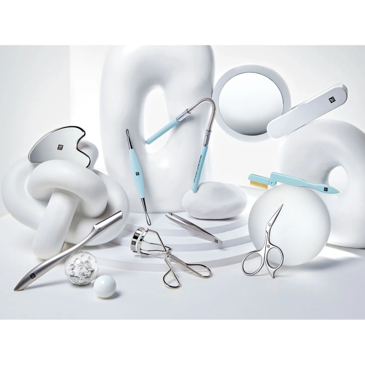 Eyebrow Scissors
