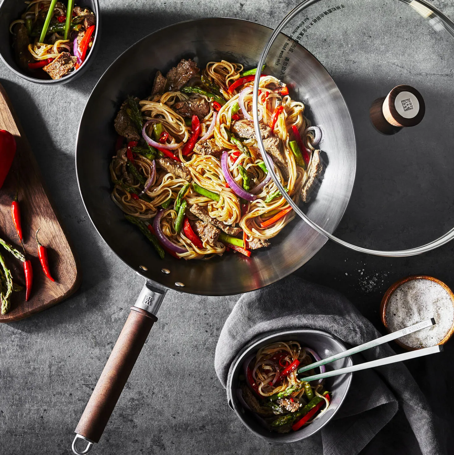 12-inch, Carbon Steel, Wok With Lid, Black Matte