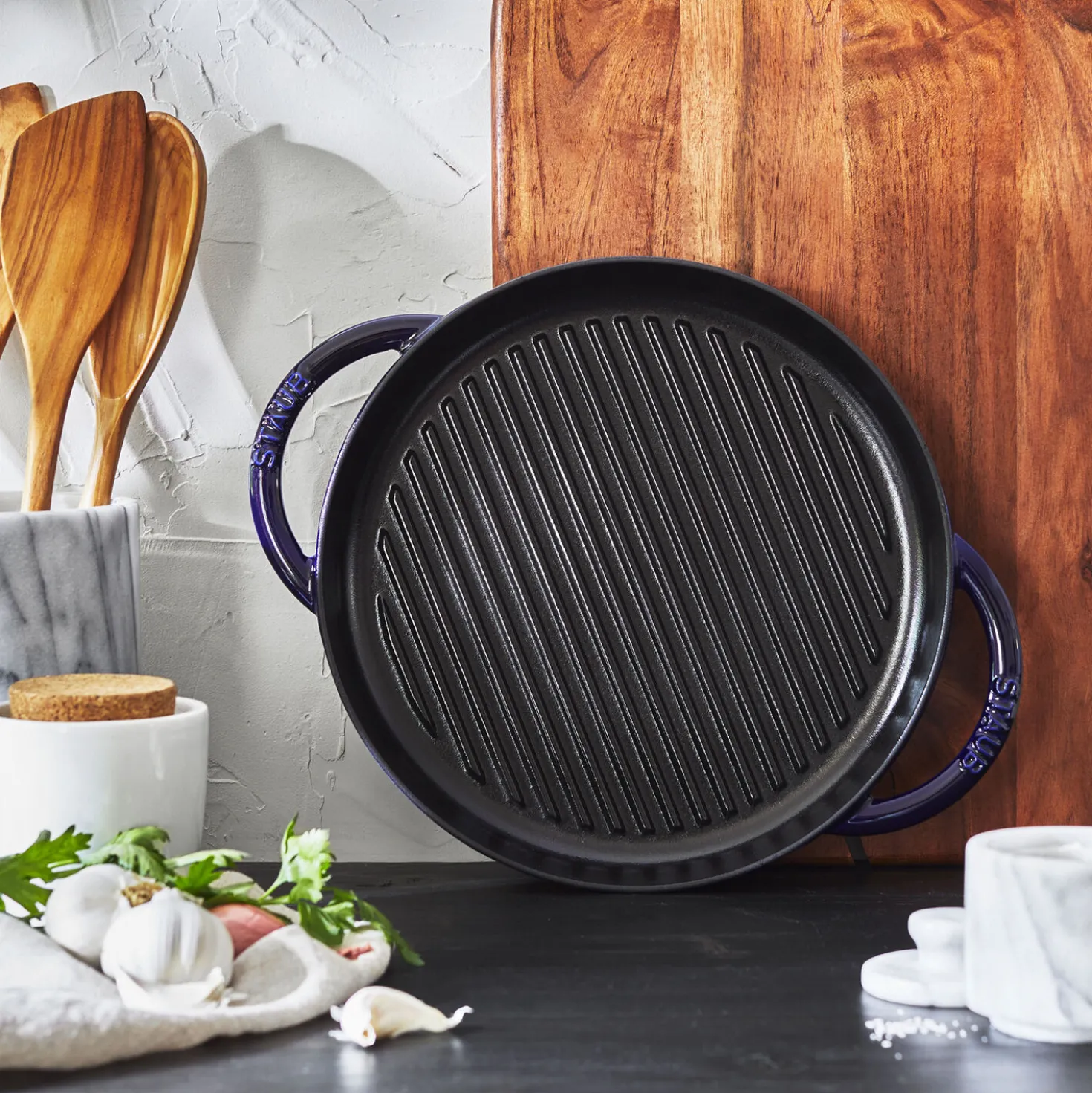 10-inch, Round Double Handle Pure Grill, dark blue