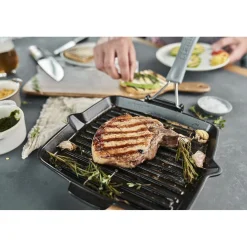 9.5-inch, Square, 9.5" Folding Grill, Black Matte