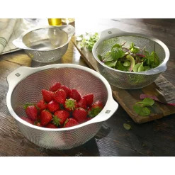 6-inch Strainer, 18/10 Stainless Steel