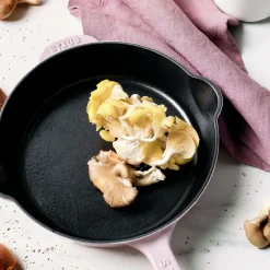 8.5-inch, Traditional Deep Skillet, Pink Peony