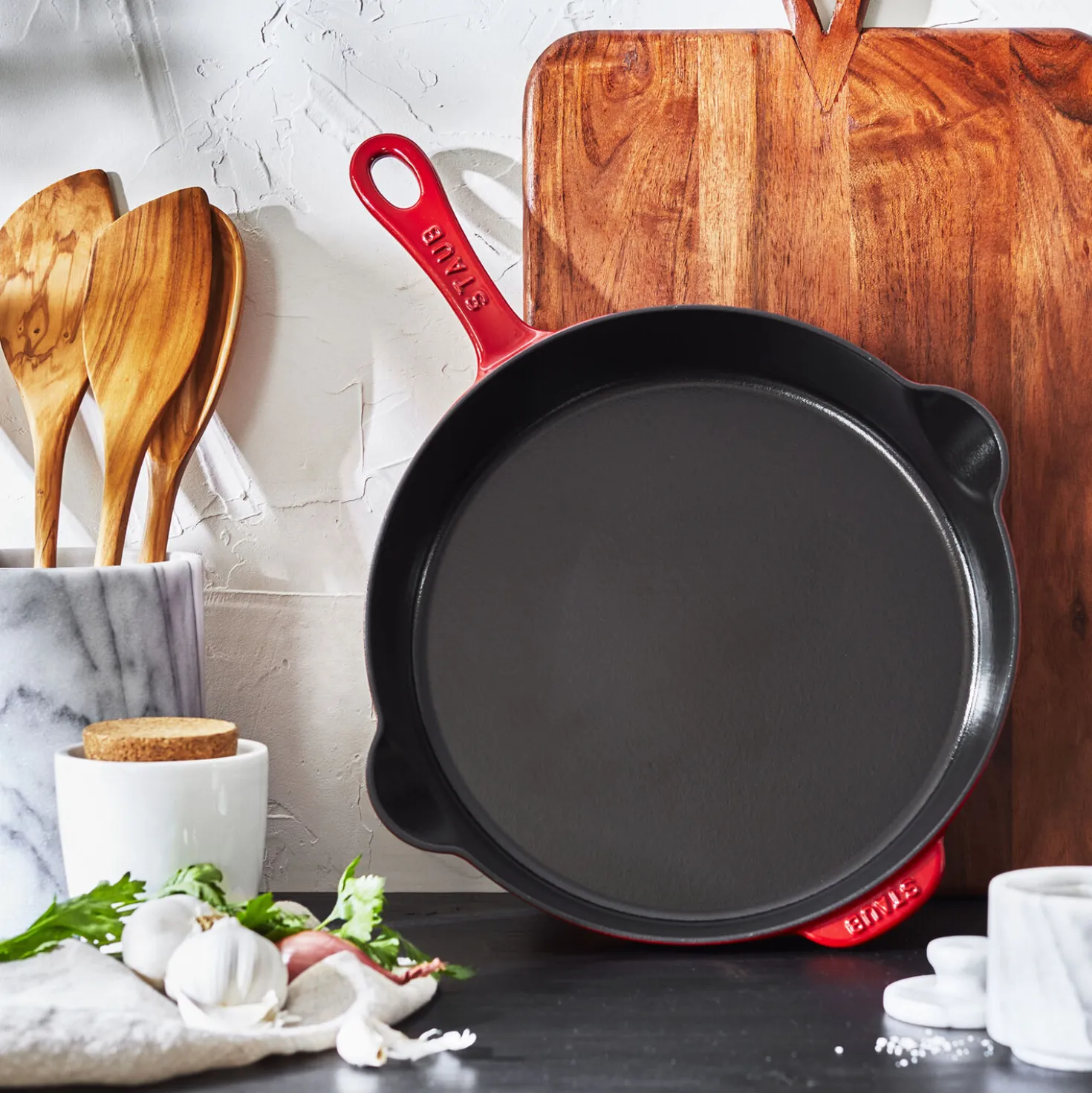 11-inch, Traditional Deep Skillet, Cherry