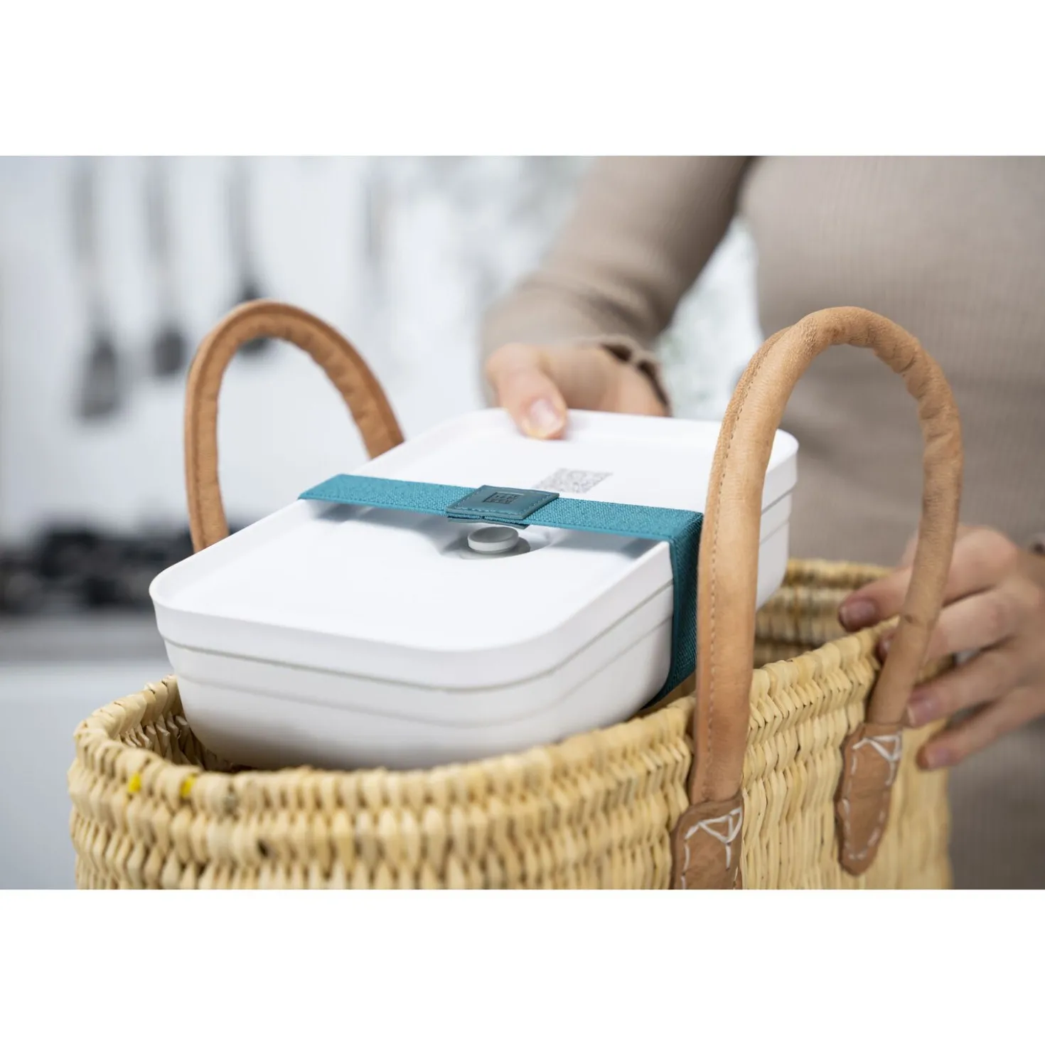 L Flat, Vacuum Lunch Box, Plastic, White-grey
