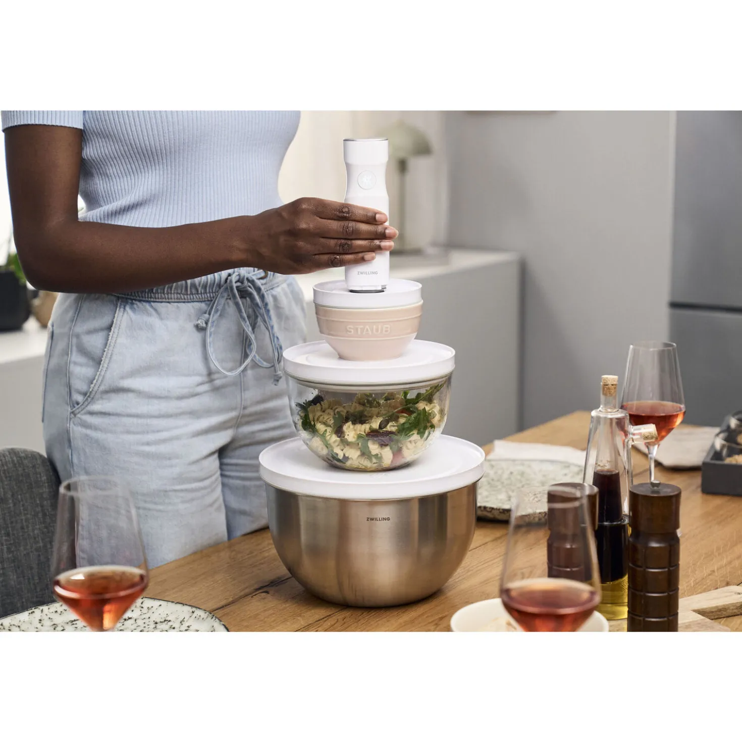 Macaron Bowl set with Vacuum Lid