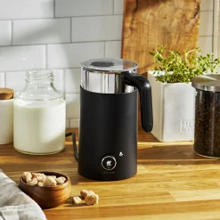 Milk Frother, Black Matte