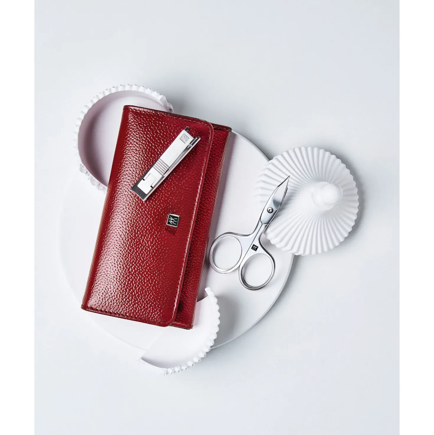 5-pc, Leather Manicure Pedicure Set With Nail Clippers, Red