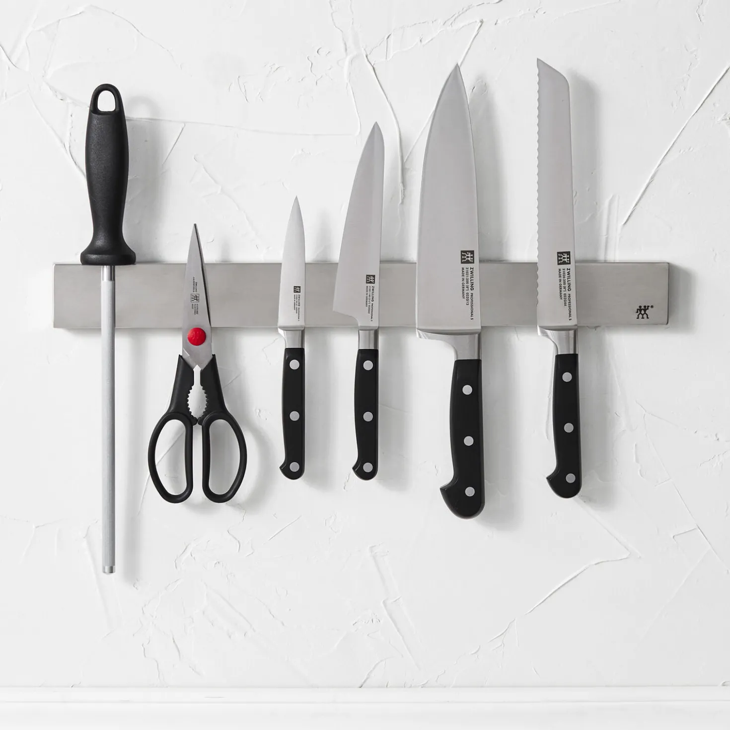 7-pc, Set with 17.5" Stainless Magnetic Knife Bar