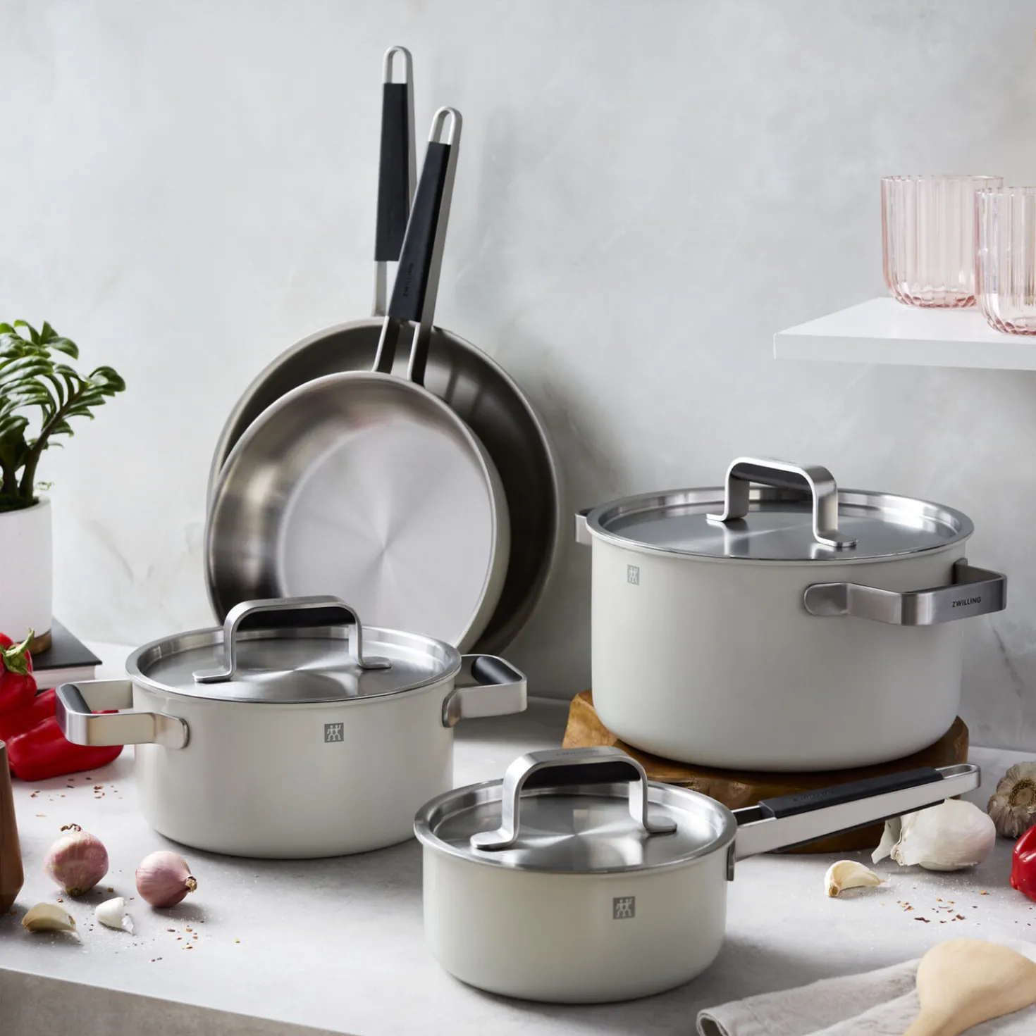 Pots and pans set, 8-pc, 18/10 Stainless Steel
