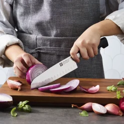Santoku 7 inch, hollow edge