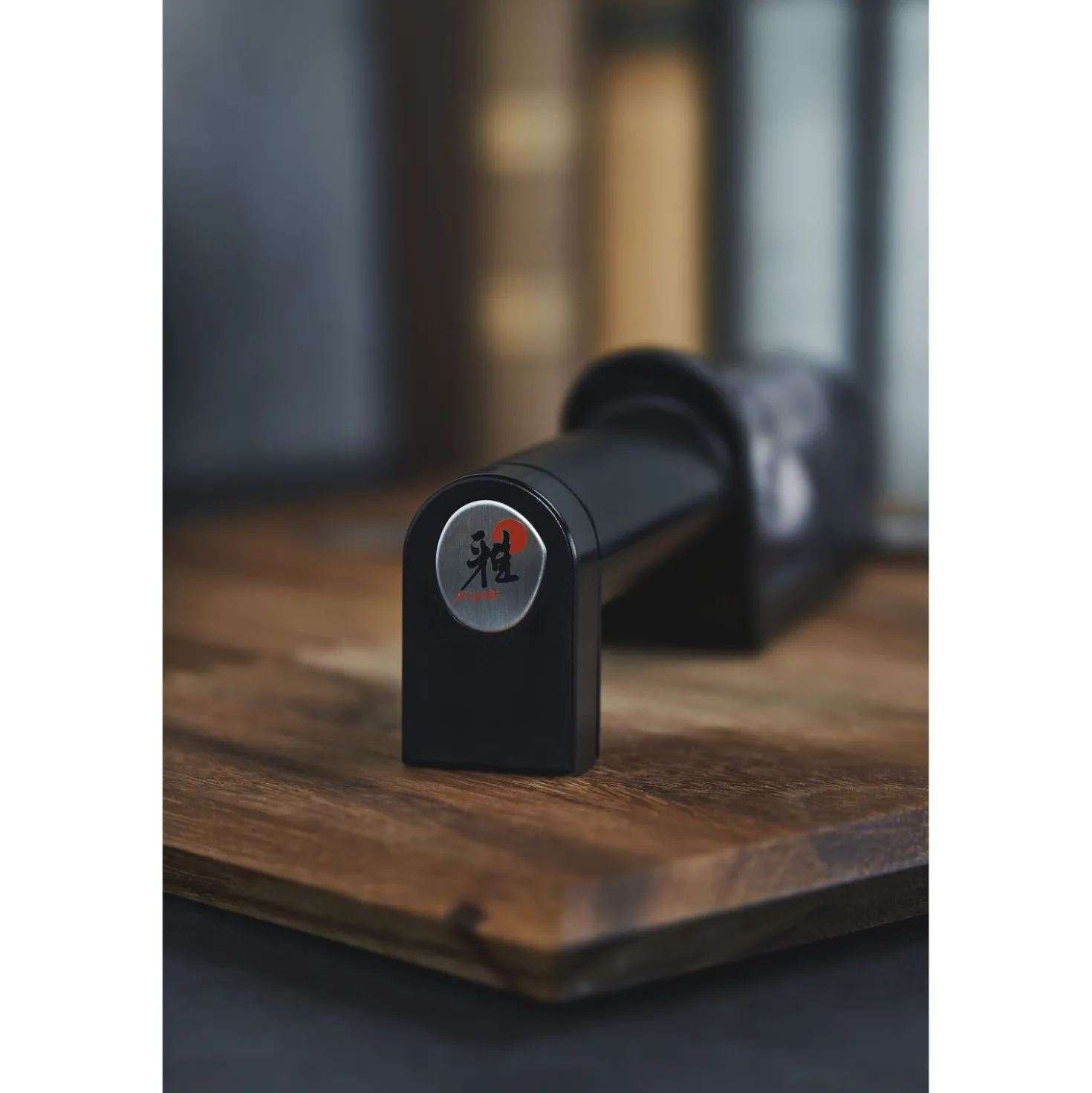 Two-stage Diamond/Ceramic Handheld Knife Sharpener